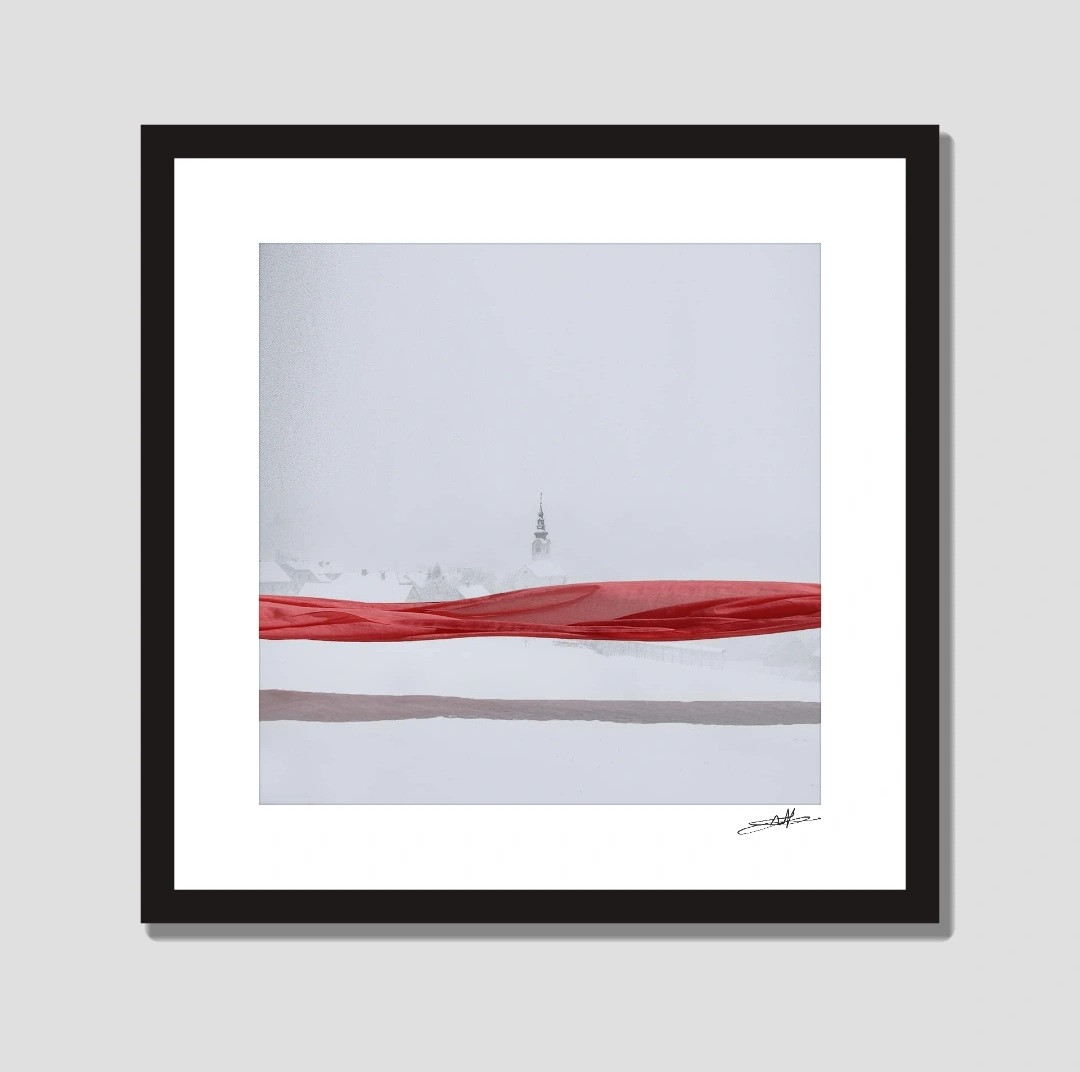 Framed fine-art photograph preview for Passepartout app